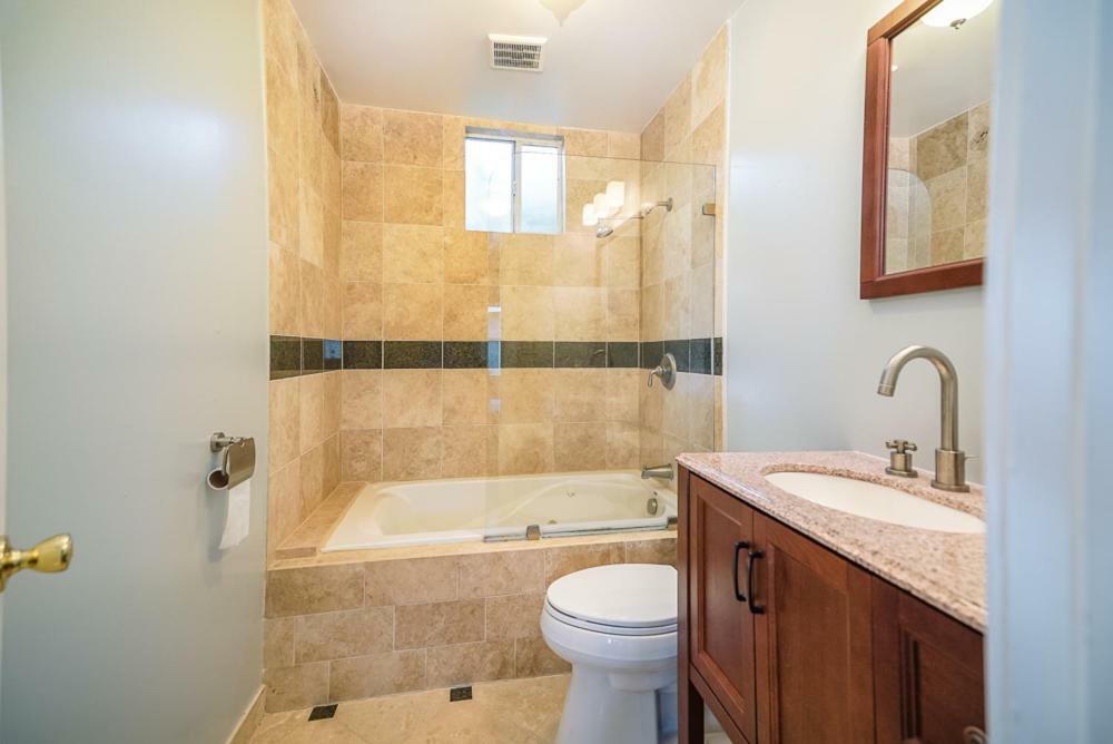 洛杉矶Stylish 2 Bed & 2 Bath At The Heart Of Hollywood With Free Parking - One Car Only公寓 外观 照片