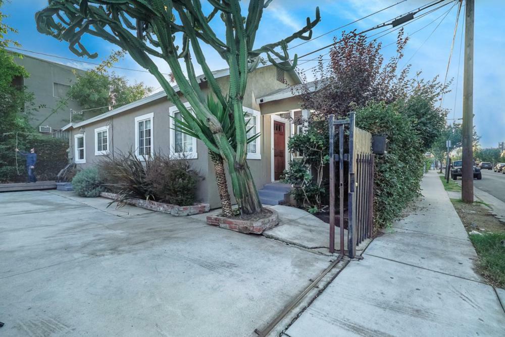 洛杉矶Stylish 2 Bed & 2 Bath At The Heart Of Hollywood With Free Parking - One Car Only公寓 外观 照片