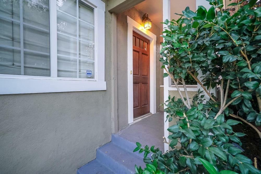 洛杉矶Stylish 2 Bed & 2 Bath At The Heart Of Hollywood With Free Parking - One Car Only公寓 外观 照片